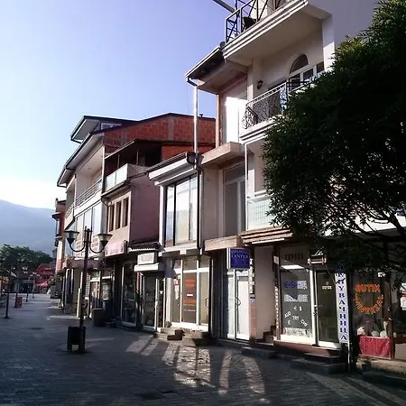 Διαμέρισμα Center *
